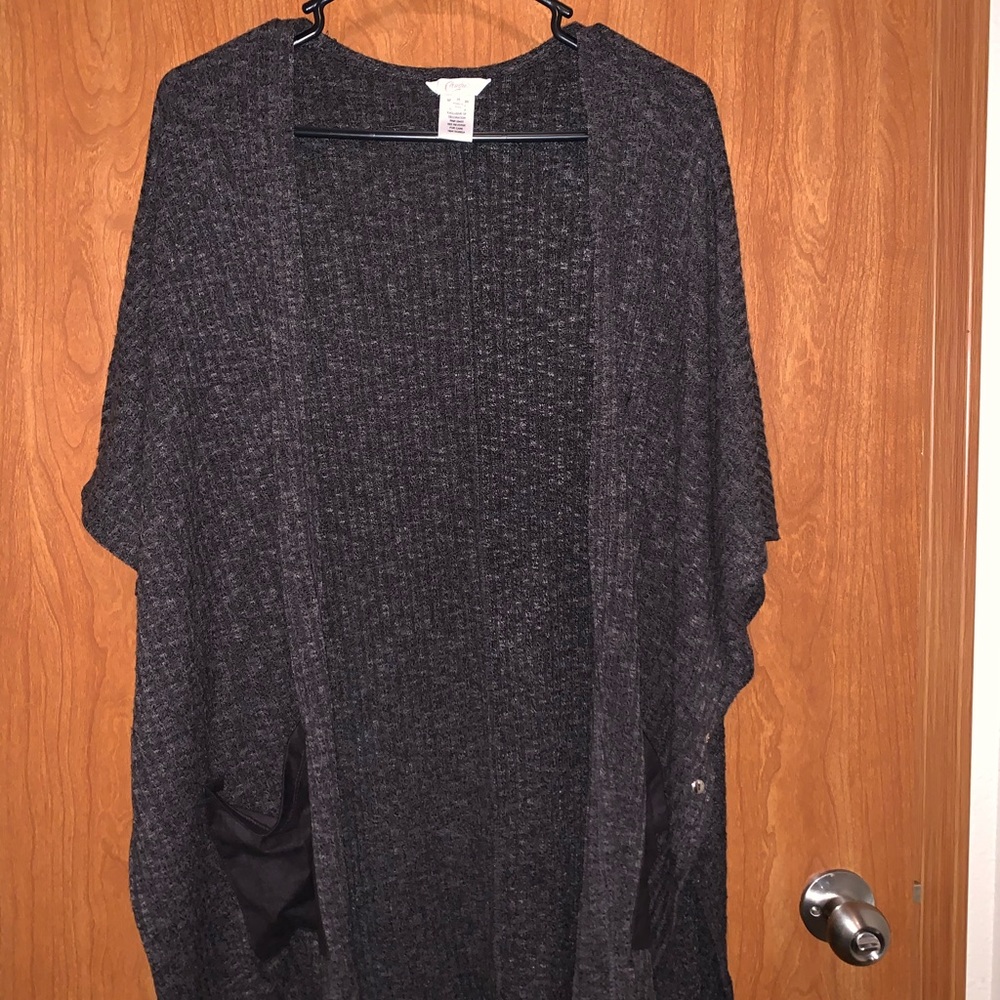 Gray cardigan with side detailing